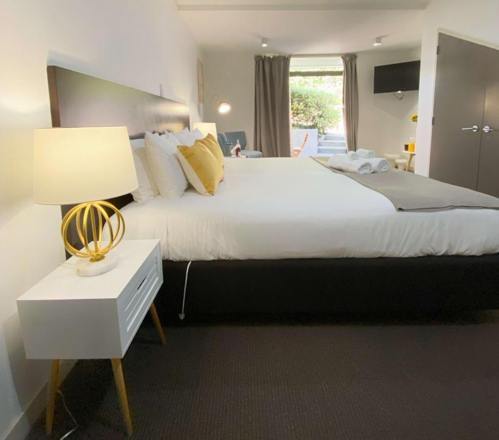 Tekau A Charming, Quiet And Spacious Studio ควีนส์ทาวน์ ภายนอก รูปภาพ